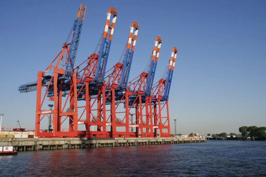 Import to Ras Al Khaimah - Logistic services by GHS Logistics in UAE