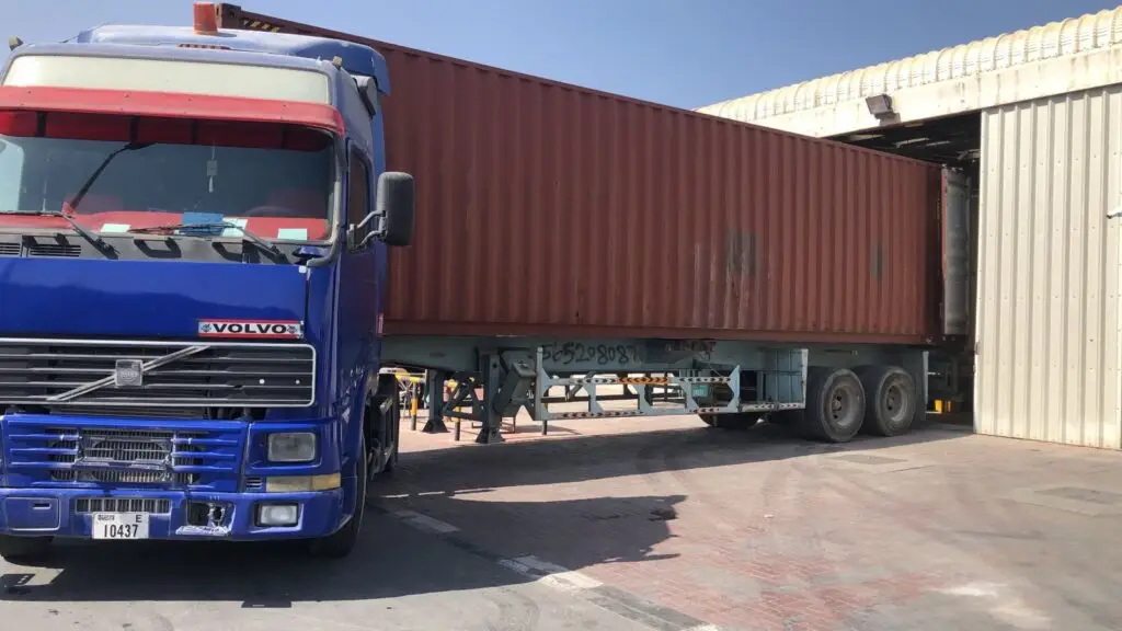 Trailer offloading in GHSL storage facility